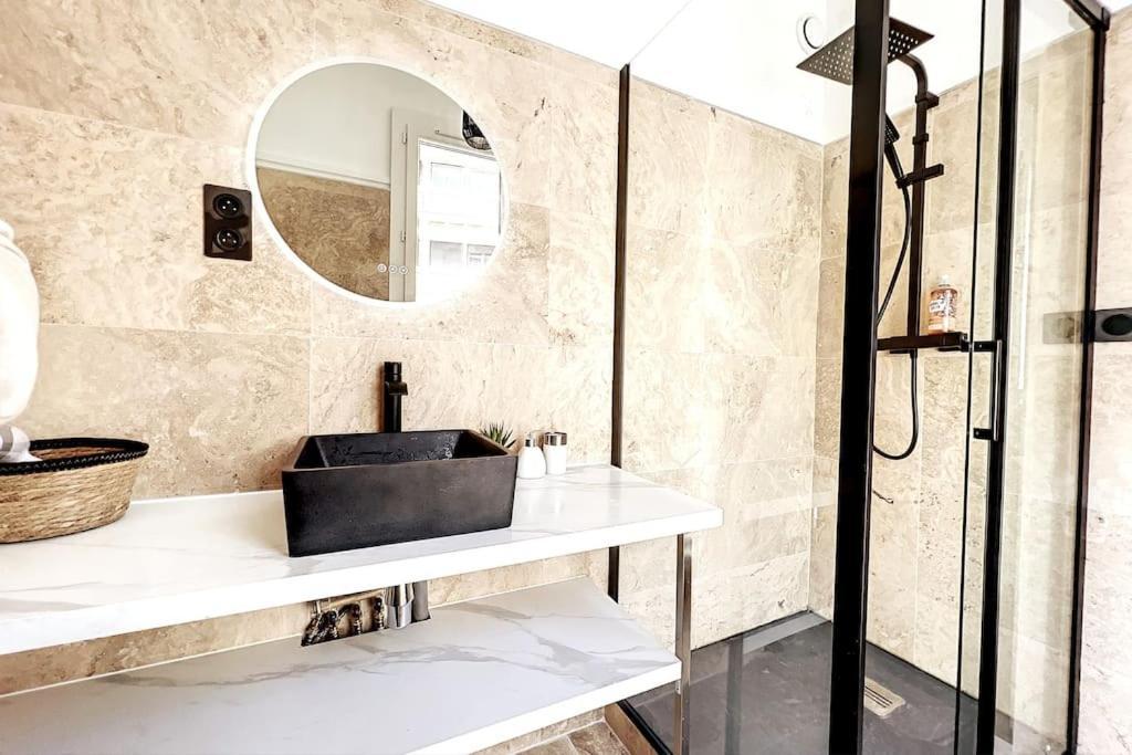 Appartement Tout Equipe 4 Couchages- Vieux Port & Panier Marseille Bagian luar foto