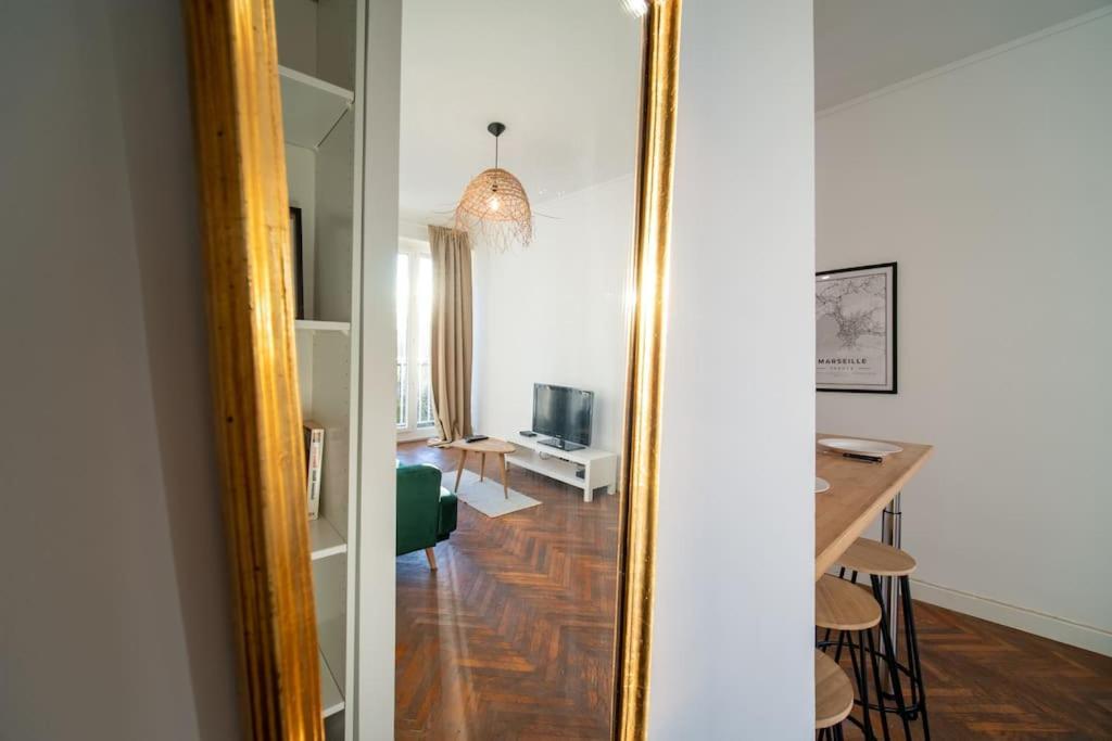 Appartement Tout Equipe 4 Couchages- Vieux Port & Panier Marseille Bagian luar foto